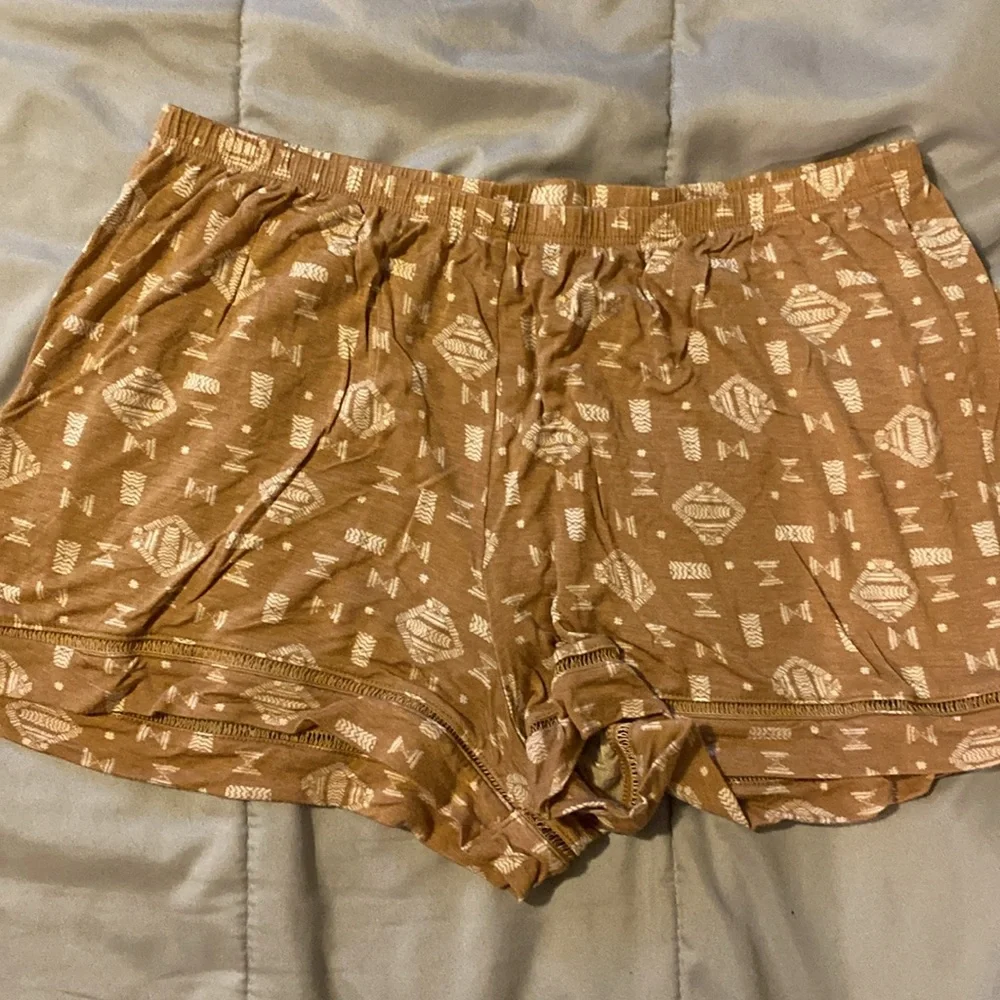 Aztec Patterned PJ set - Picture 3 of 3
